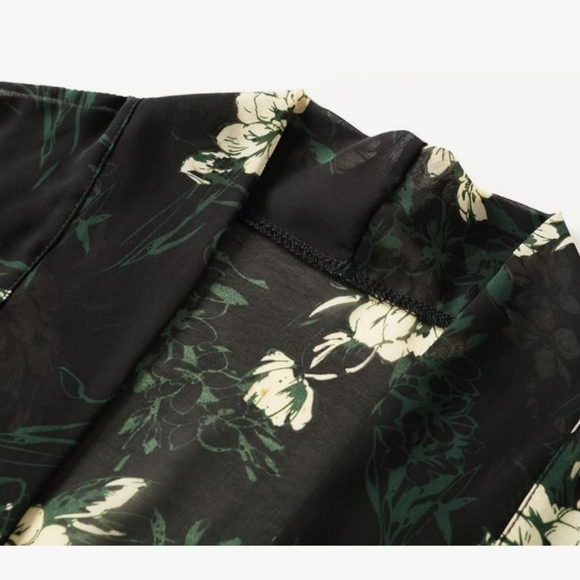 Floral Open Front Plus Size Kimono Beach Cover-up - Picture 4 of 13